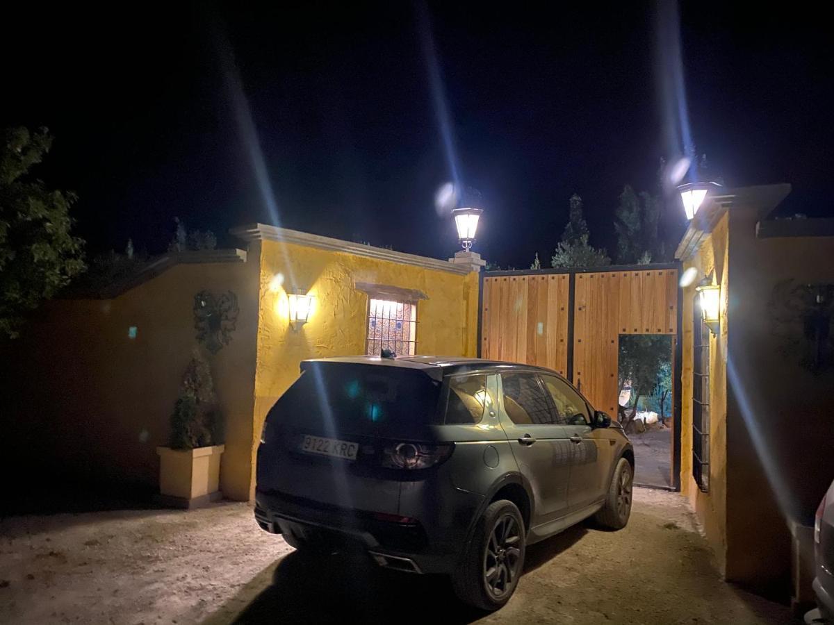 Penzion Cortijo Bustamante Baza Exteriér fotografie