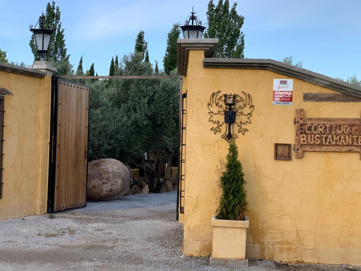 Penzion Cortijo Bustamante Baza Exteriér fotografie
