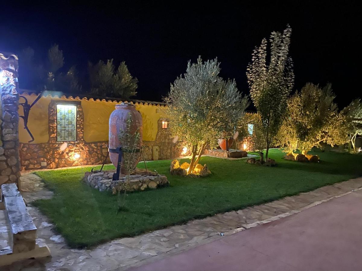 Penzion Cortijo Bustamante Baza Exteriér fotografie