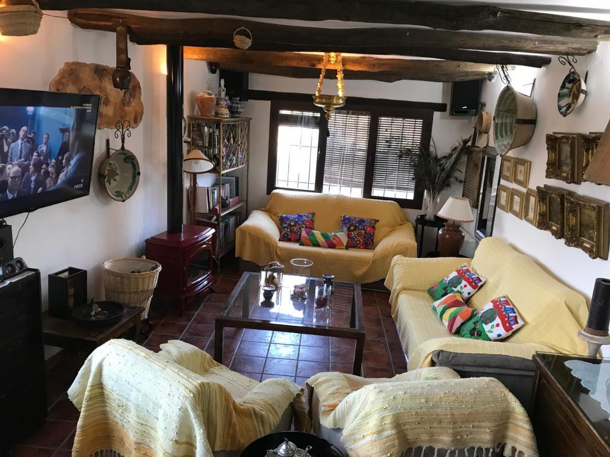 Penzion Cortijo Bustamante Baza Exteriér fotografie